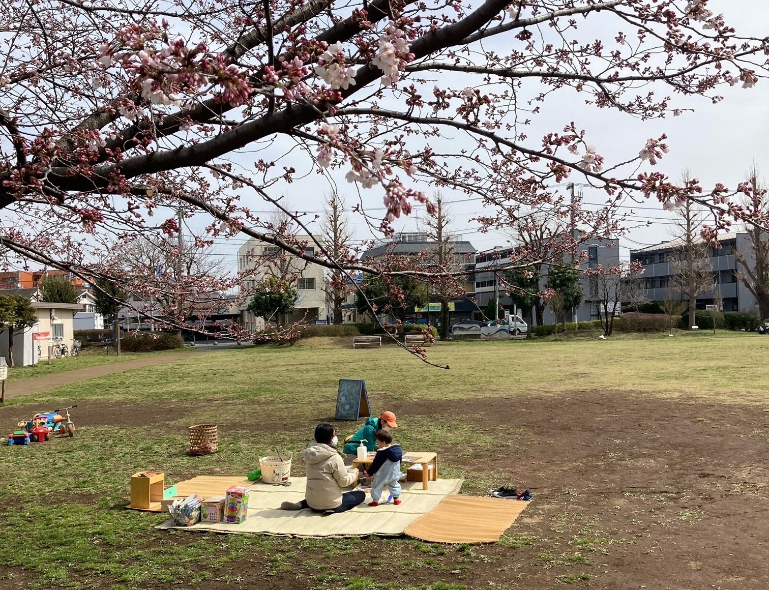 窪東公園